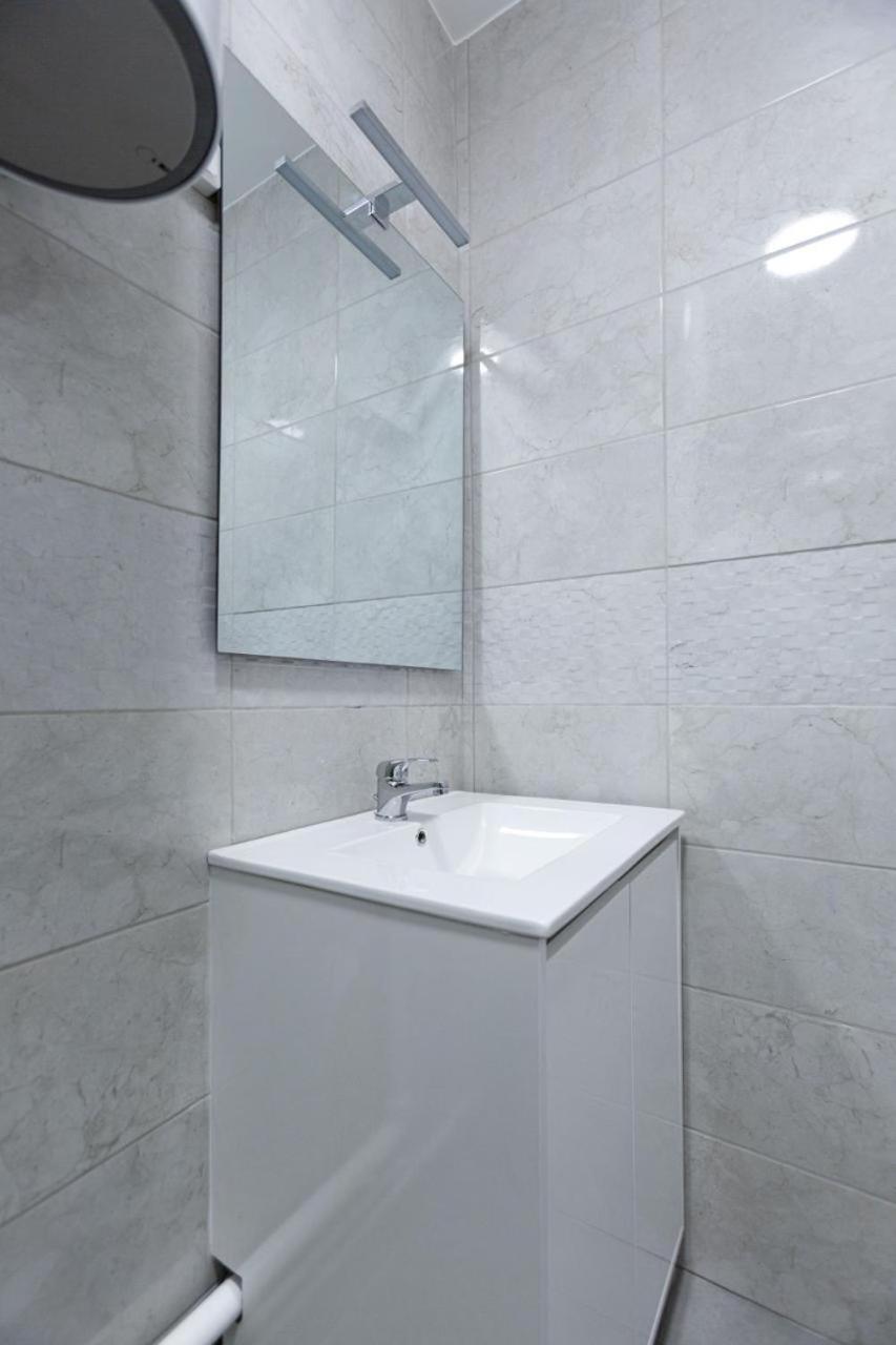 Appartement 3 Pieces - Proche Rer Et Centre Ville Corbeil-Essonnes Bagian luar foto